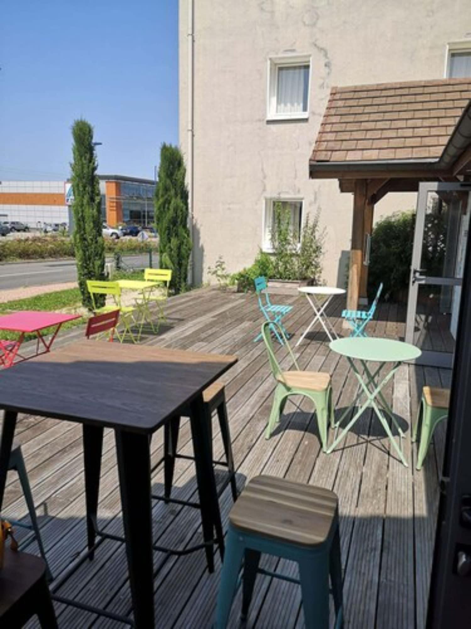 Le Konine - Hotel & Bar & Restaurant Montceau-les-Mines Εξωτερικό φωτογραφία